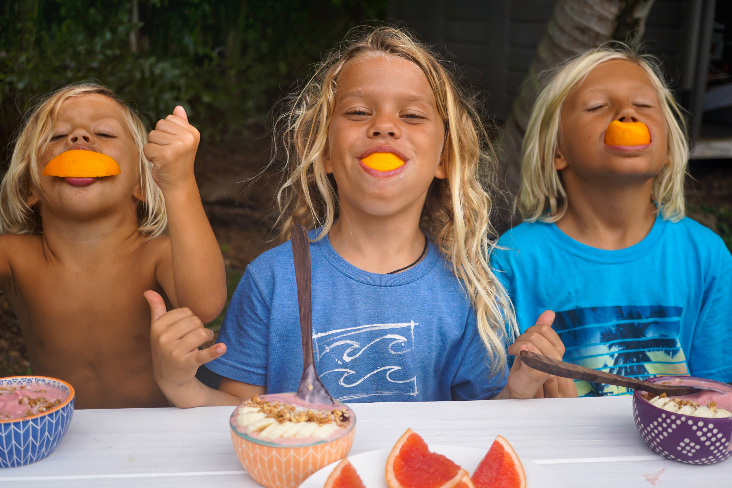love these kids! smoothie bowls and orange smiles for the win! haha