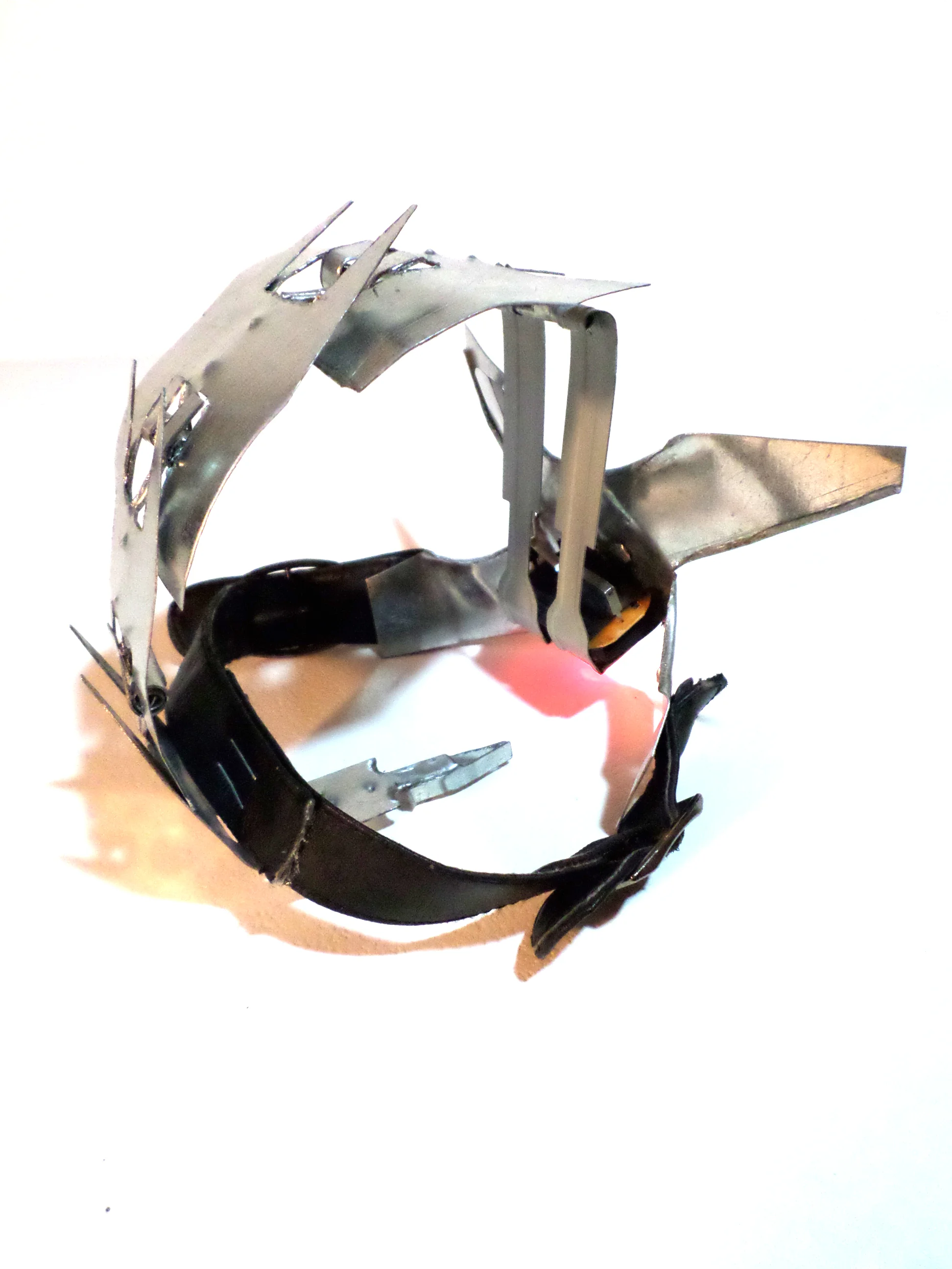 Articulator right rolled.jpg