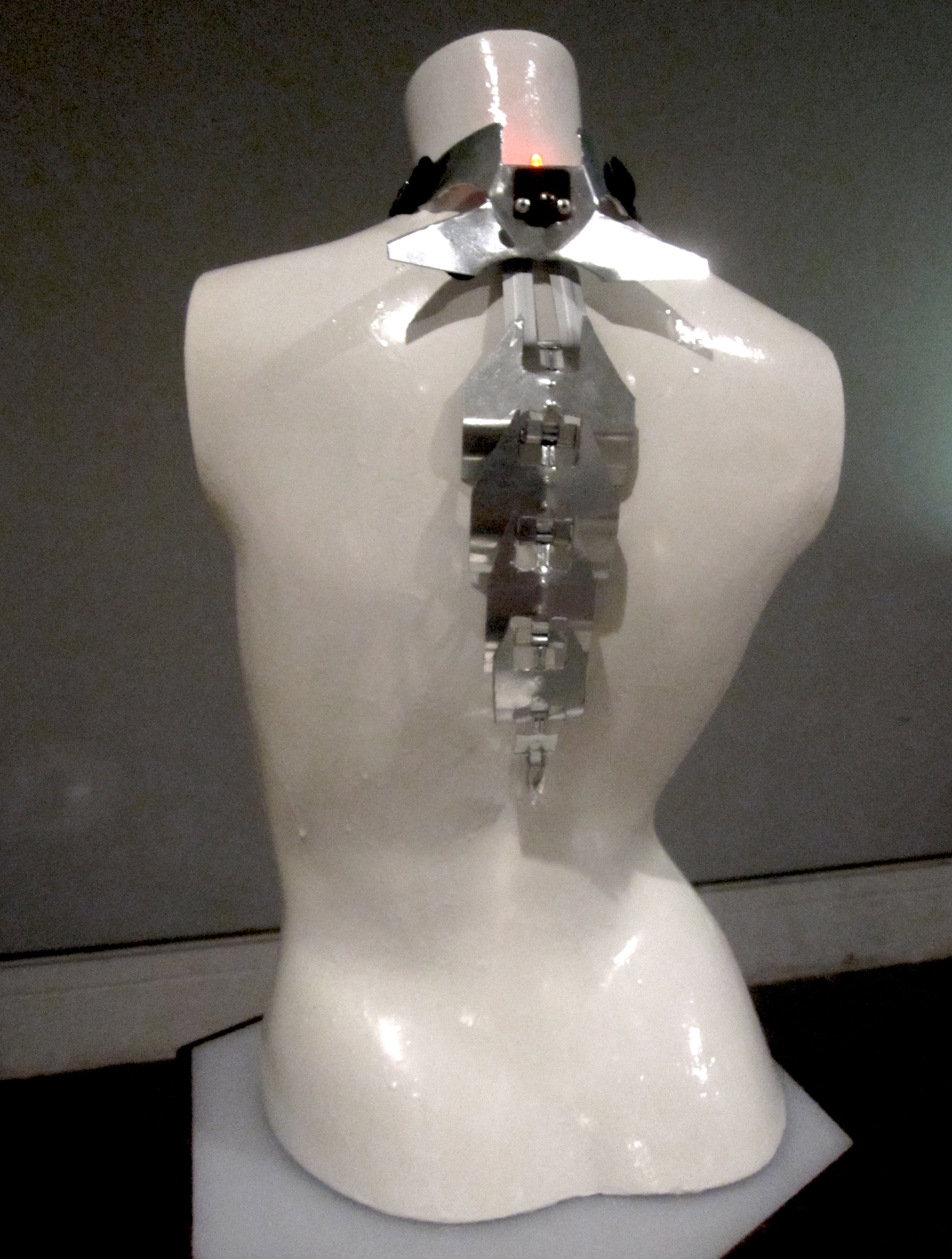Articulator worn 2.jpg