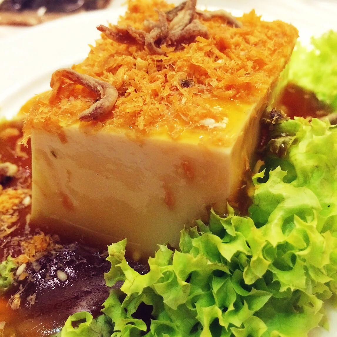 Cold Toufu with Mushroom Sauce and Crispy Floss 