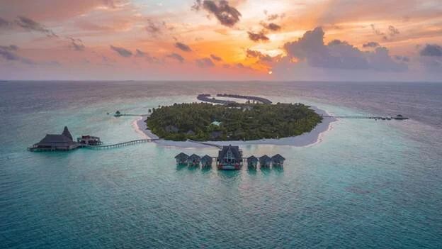 Snorkel in UNESCO World Biosphere reefs