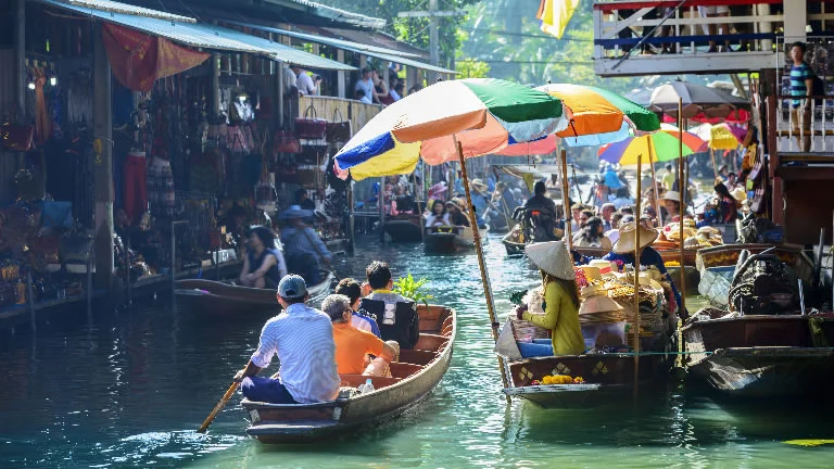 Floating Market – Credit: Shutterstock