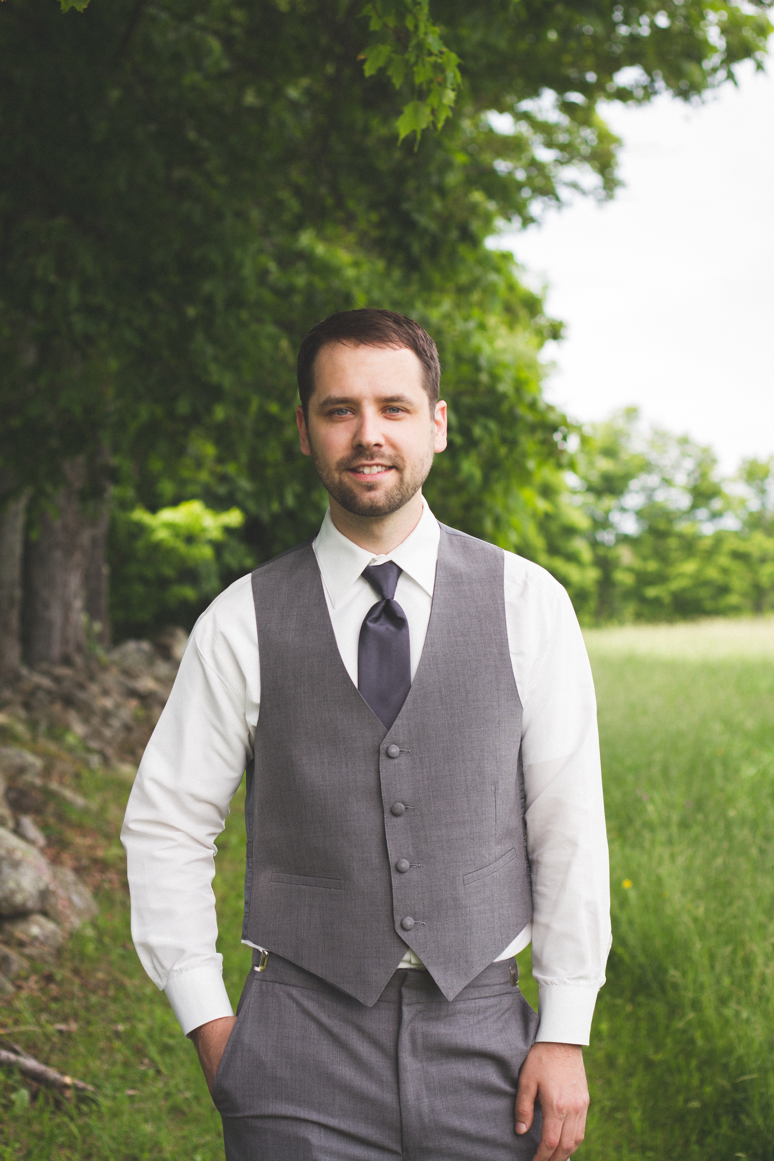 Groom at Bliss Farm in Granville, Massachusetts. Sweet Alice Photography.