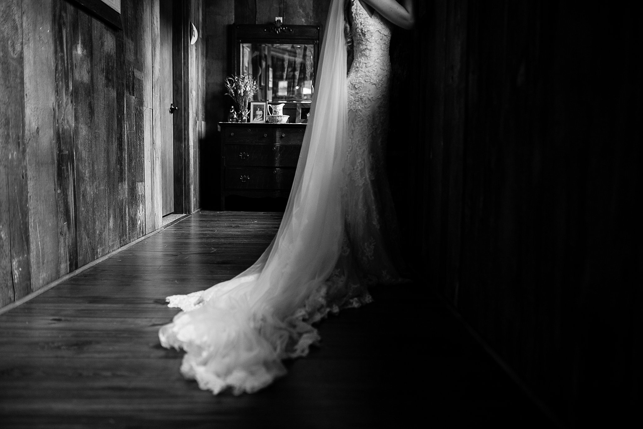 Preston Barn Old Drovers Inn Wedding Rustic Wedding Hudson Valley Photographer Sweet Alice Photography65.jpg