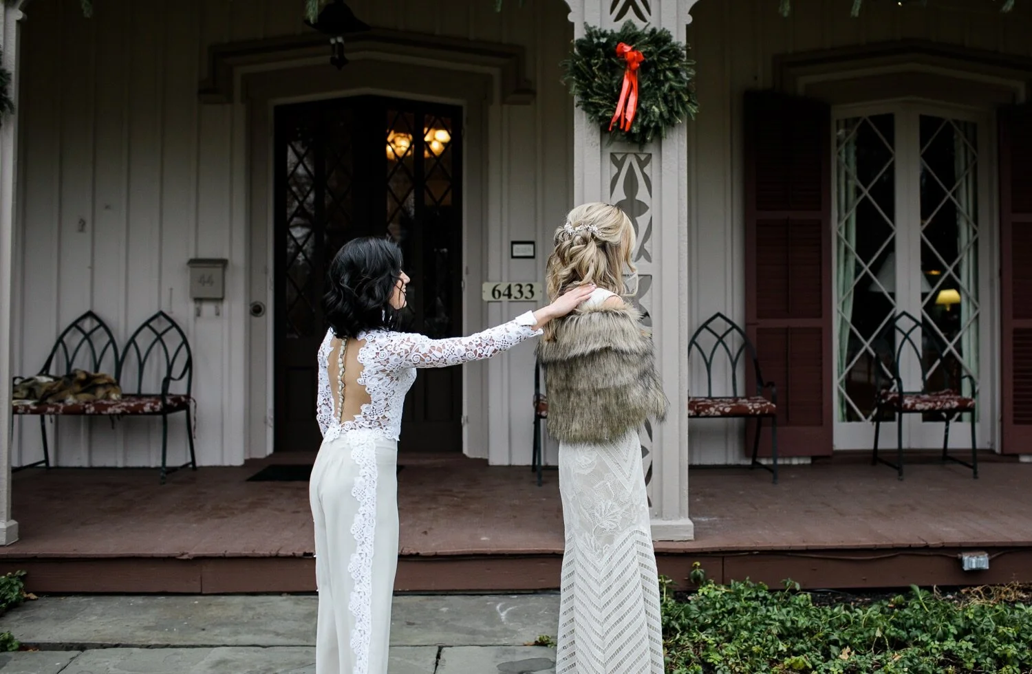 02_Brides first look at the Amsterdam elopement in Rhinebeck NY.jpg