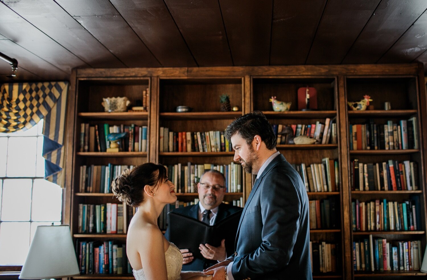05_Intimate elopement ceremony at the Beekman Arms in Rhinebeck NY.jpg