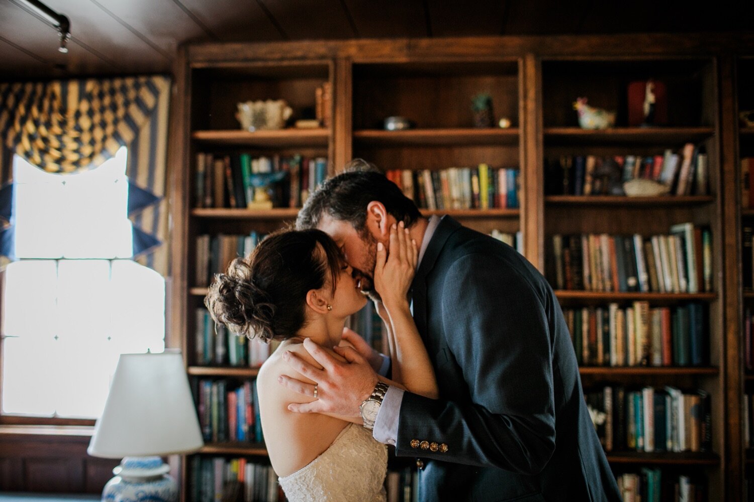 10_Intimate elopement ceremony at the Beekman Arms in Rhinebeck NY.jpg