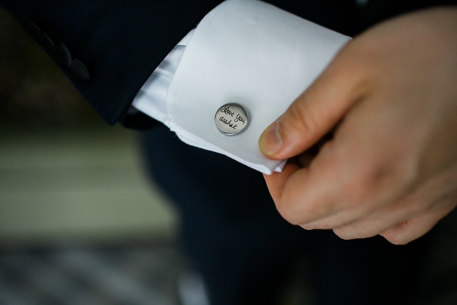 17_Cufflink gift for groom at Whitby Castle wedding in Rye NY.jpg