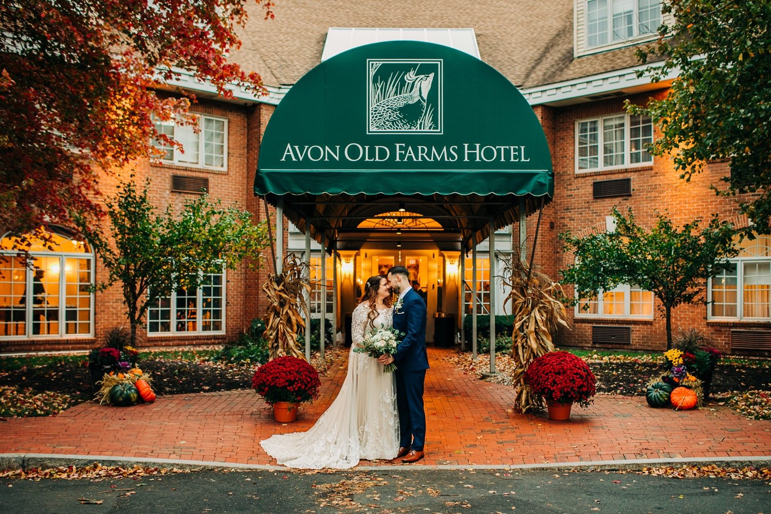 Avon Old Farms Hotel Wedding 26.jpg