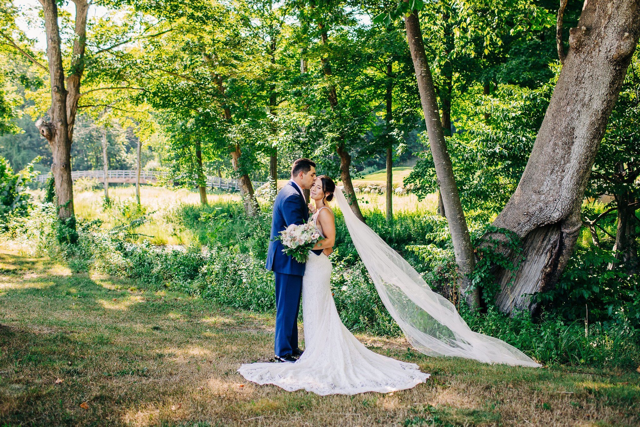 If there&rsquo;s one word that comes to mind when I reminisce on working with Katherine and Victor for their Hollow Brook Golf Club wedding, it&rsquo;s the word Comfort. They are comfortable and warm with each other, their family, their friends, and 