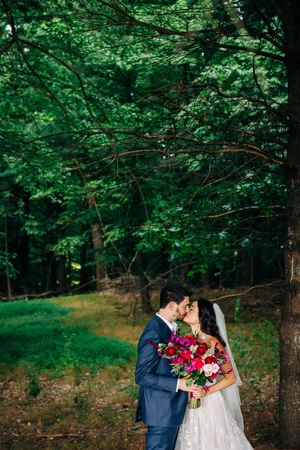 Rustic Ridge View Farm Wedding - Sweet Alice Photography