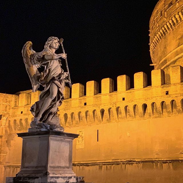 #tbt to our last night in #roma exploring #castelsantangelo