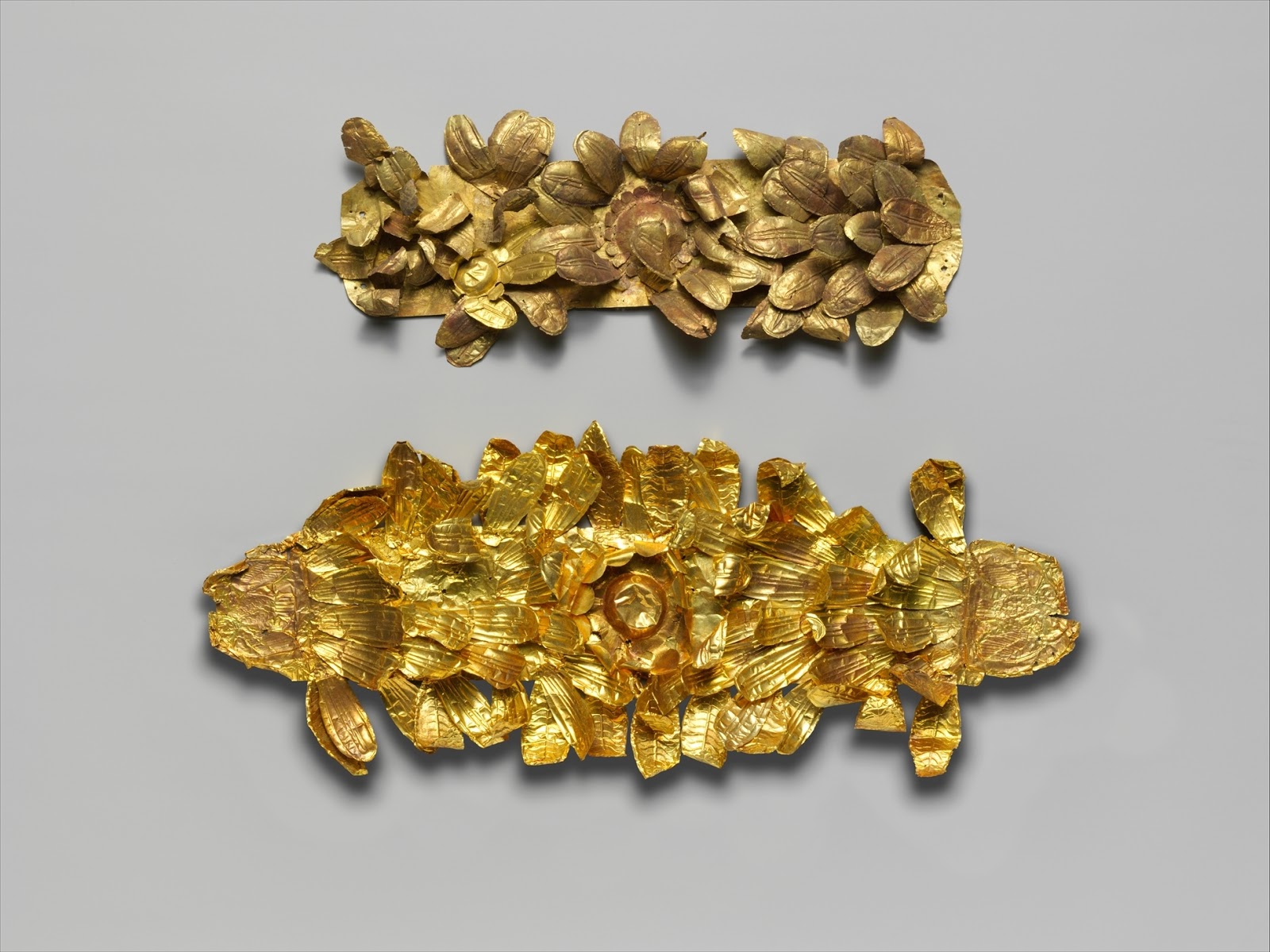 Gold_wreath__Etruscan__4th-3rd_cen__BC__Met.jpg
