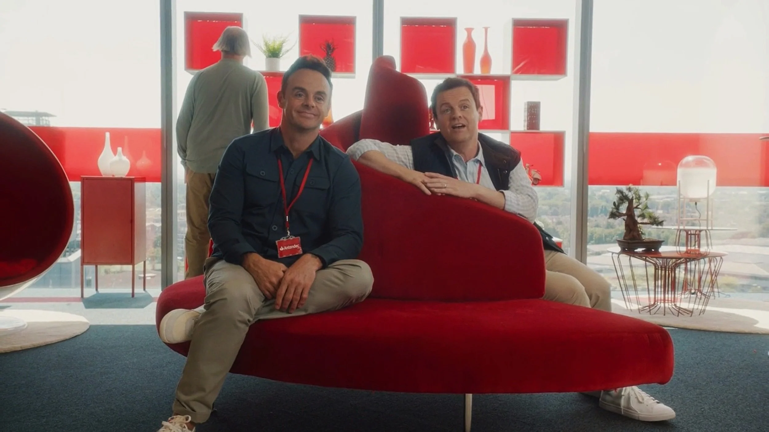 Santander - Origami Bills