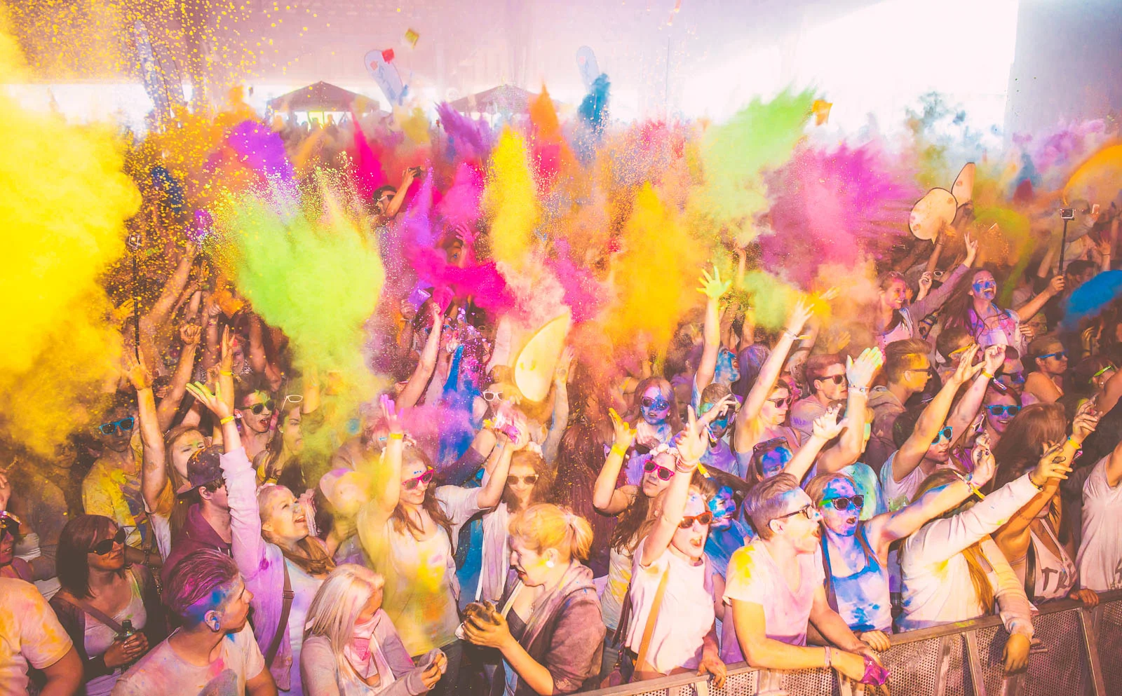 JK_2015_HOLI-Festival-1.jpg