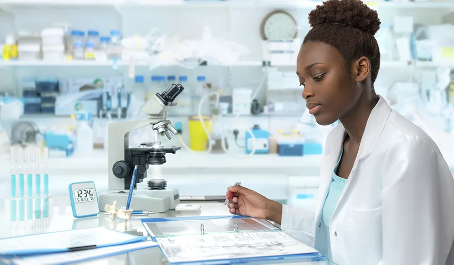 Scientist Reading 150 6x3.5.jpg