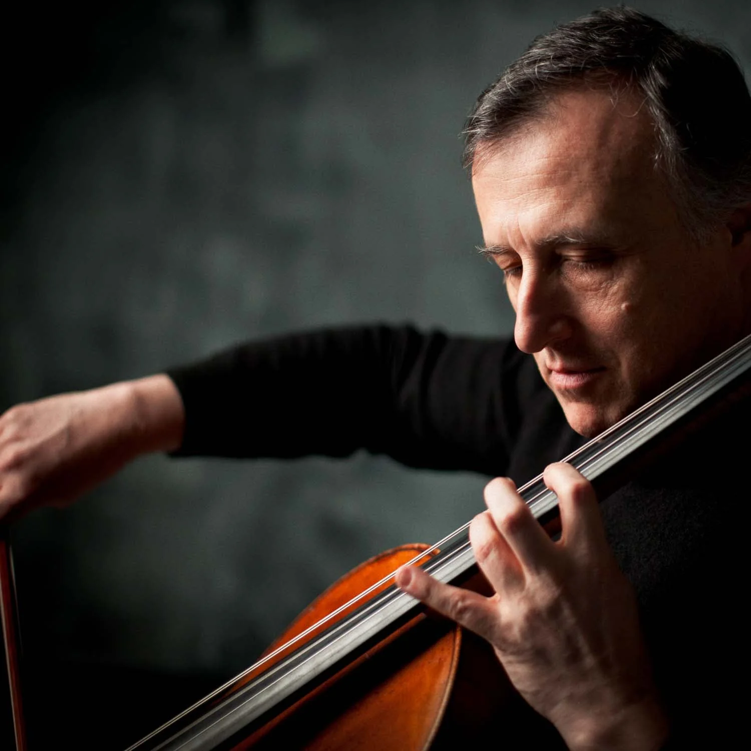 photographer: Benjamin Ealovega