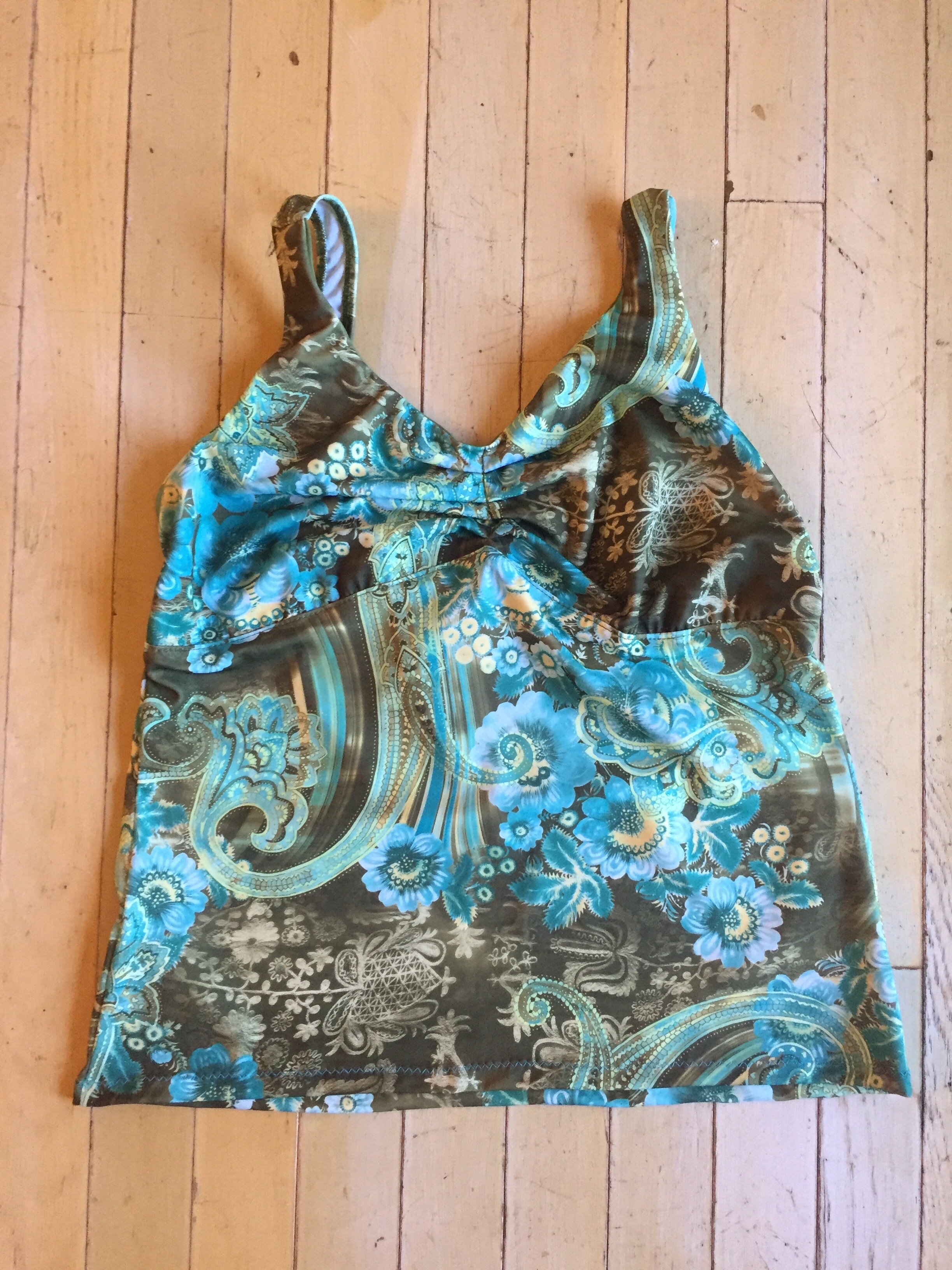 Teri Tankini Top