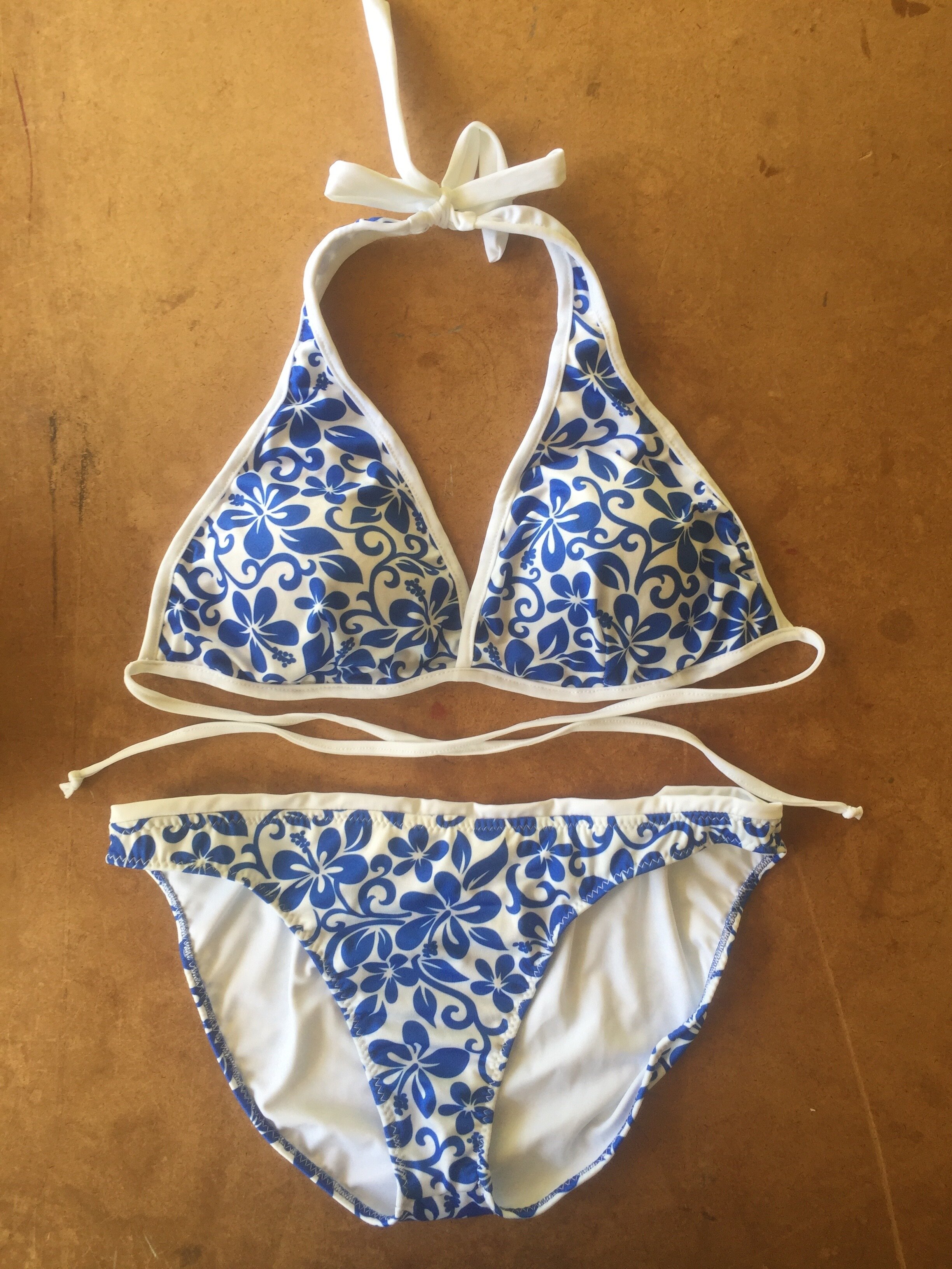 Kula Top with Cove Bottom