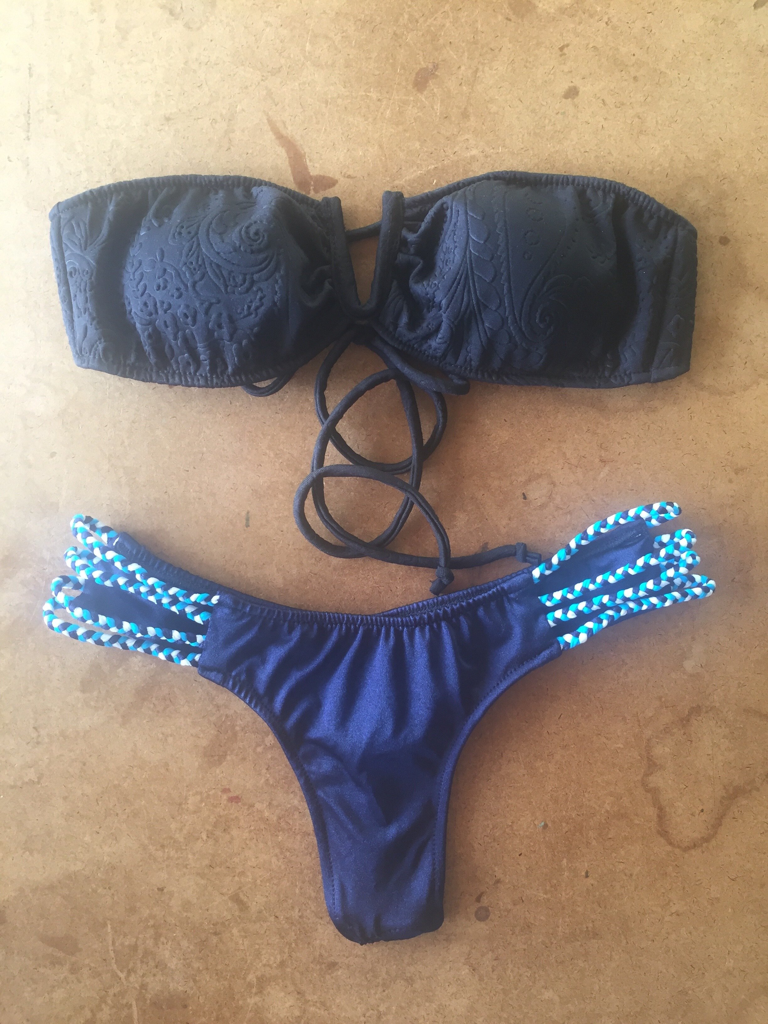 Black Sand Top with Skimpy Tiki Bottoms