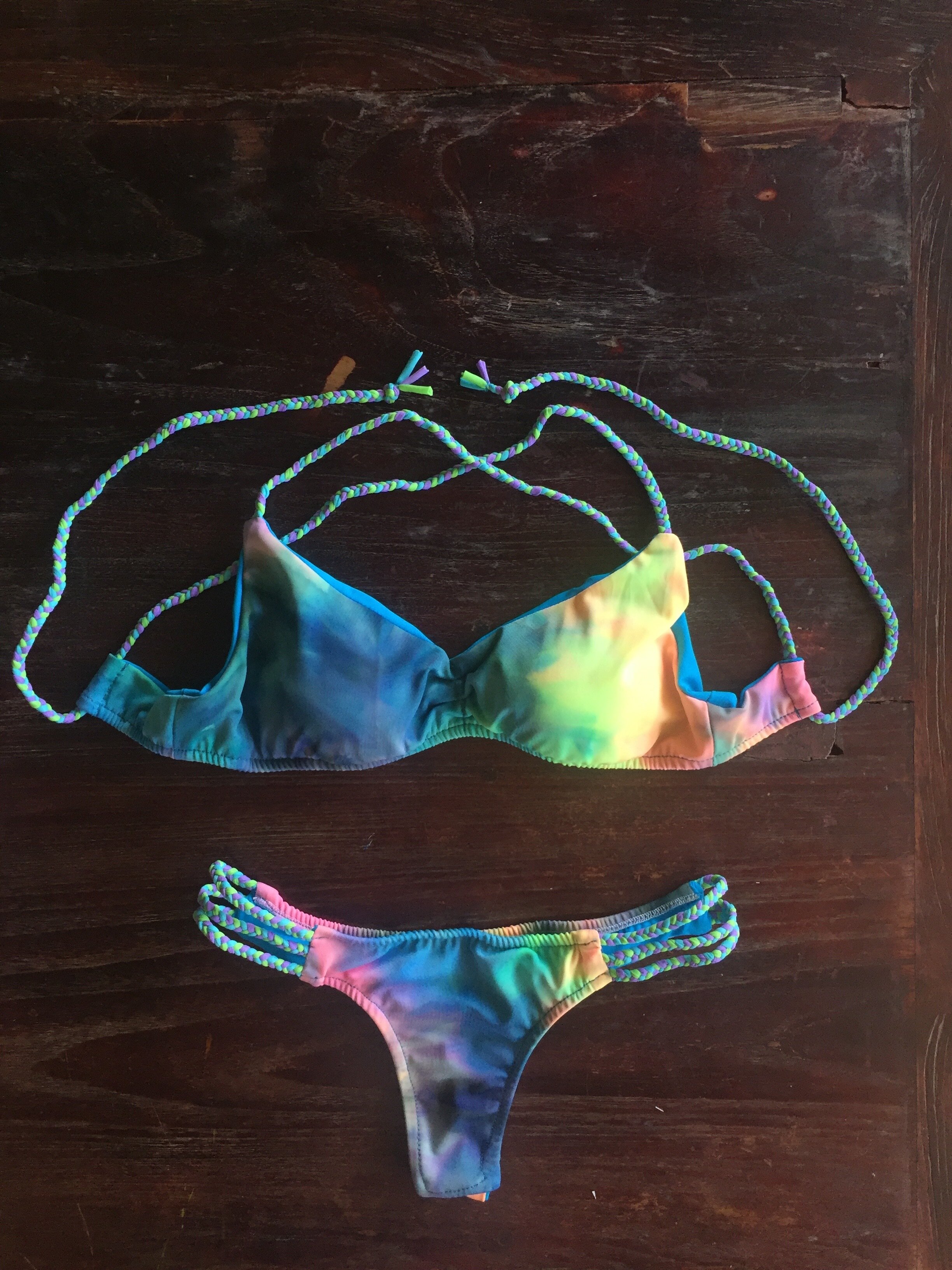 Kate Top with Skimpy Tiki Bottom