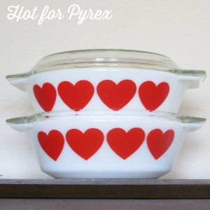 1971 JAJ "Hearts" - This pattern seems to only be found in Denmark and matches enamelware that is also found in Denmark. 