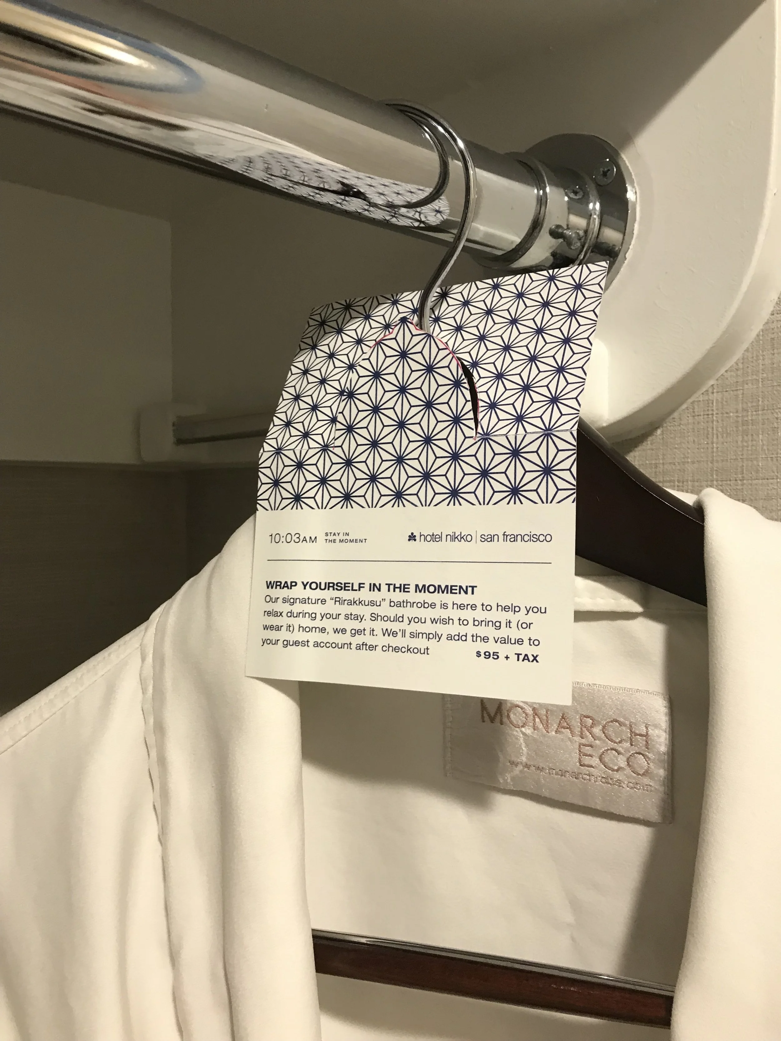  Collateral (In-Situation) | Robe Hangtag  