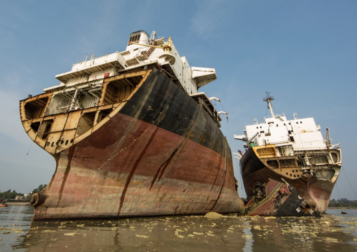 Widow of Bangladeshi Shipbreaker Gets Green Light in Negligence Case Against Maran Tankers