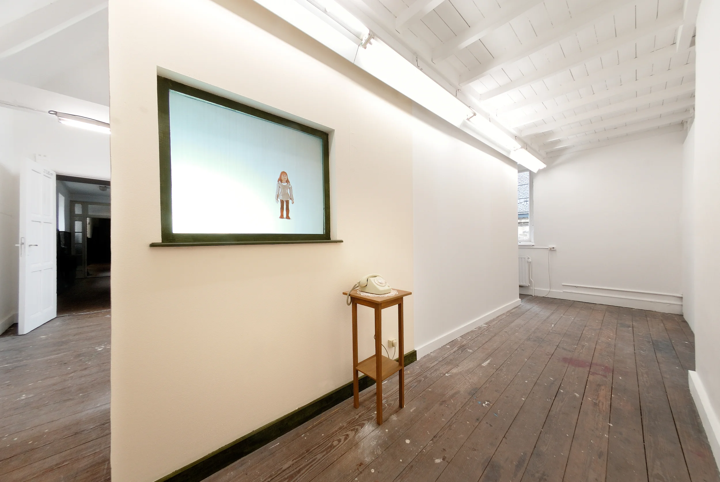Video_01a.jpg