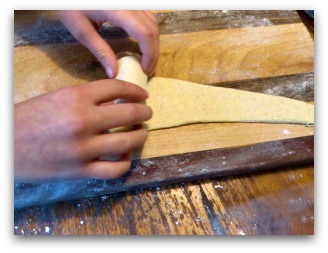 Gently roll croissants.