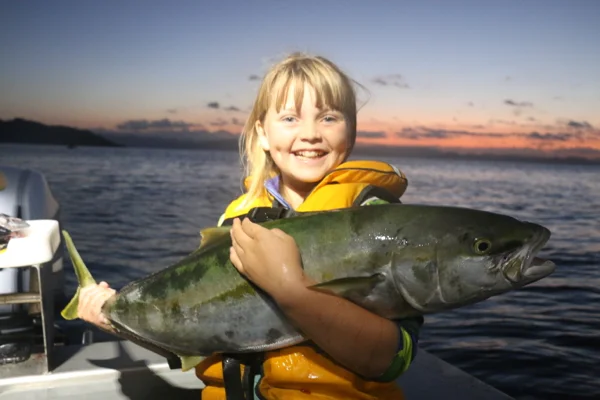bella_muir_kingfish_opitobay.jpg