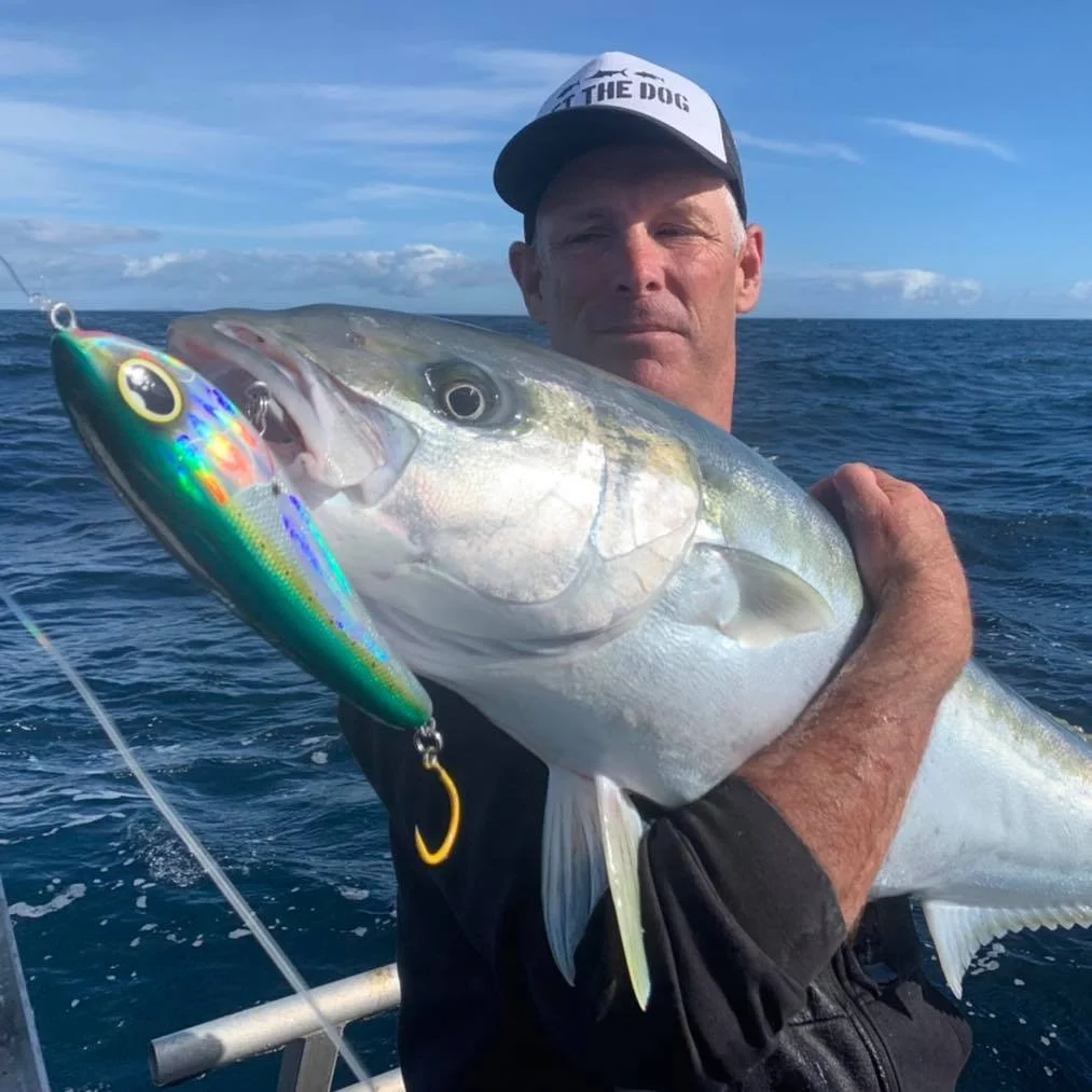 Top Water Kingi Fishing