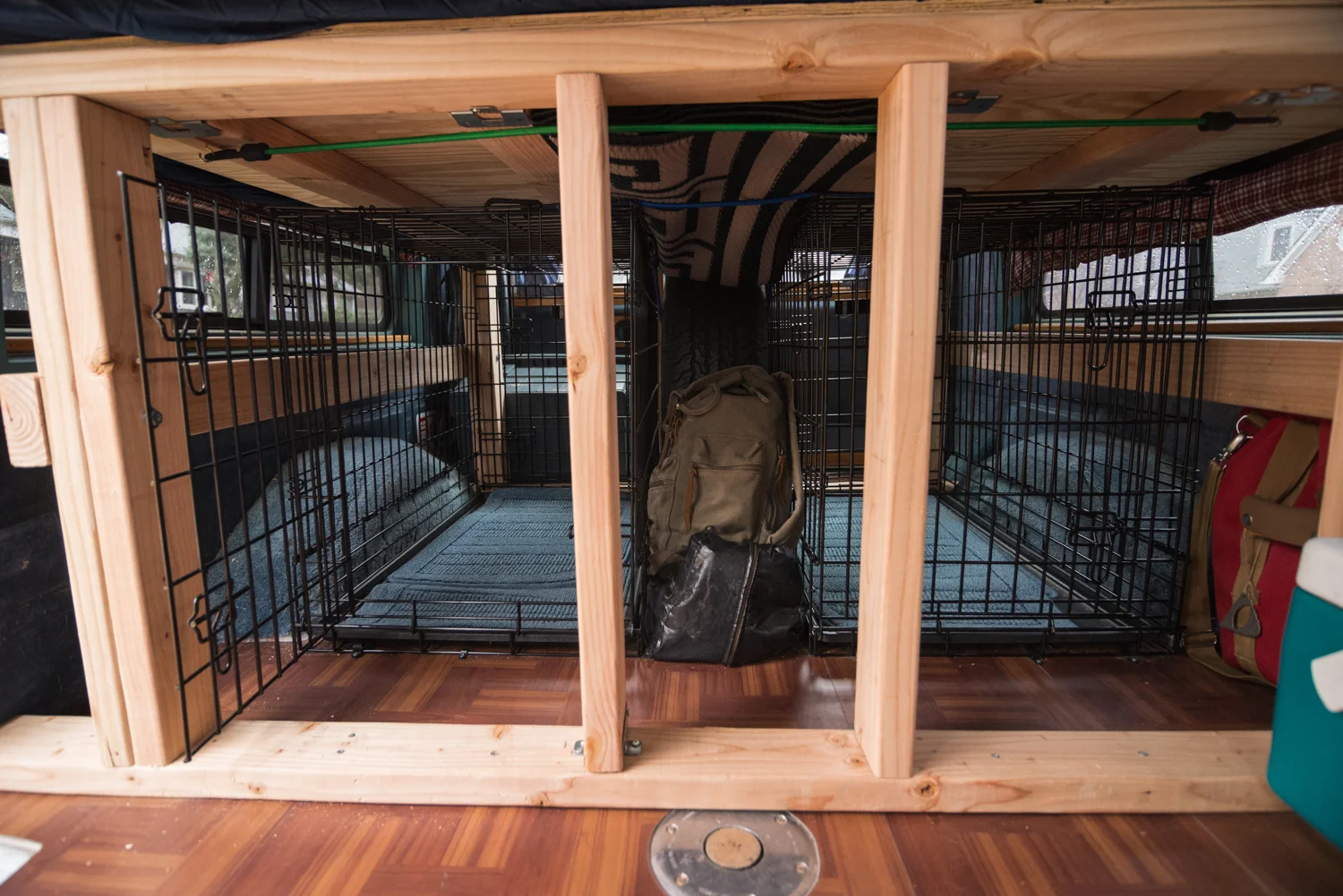 Camper Bed With Dog Kennel Rv Bed Rv Dog Crate Under Bed Outlet