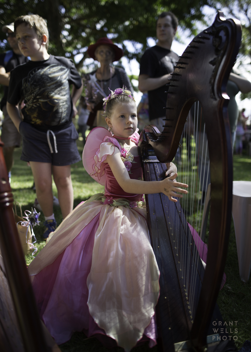 girl and harp.jpg