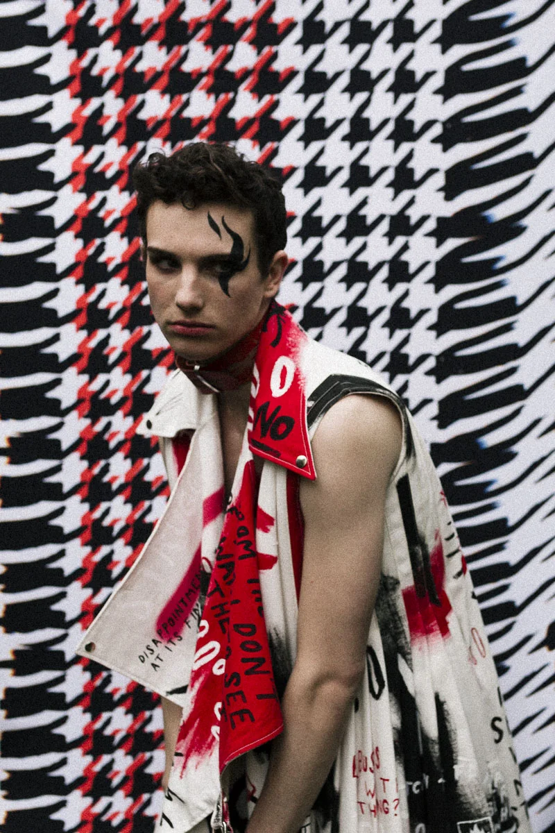 LUCY DICKINSON_GRAD COLLECTION_OLIVIA MROZ_067.JPG