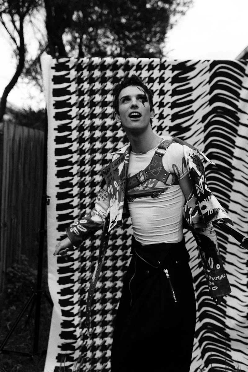 LUCY DICKINSON_GRAD COLLECTION_OLIVIA MROZ_091.JPG