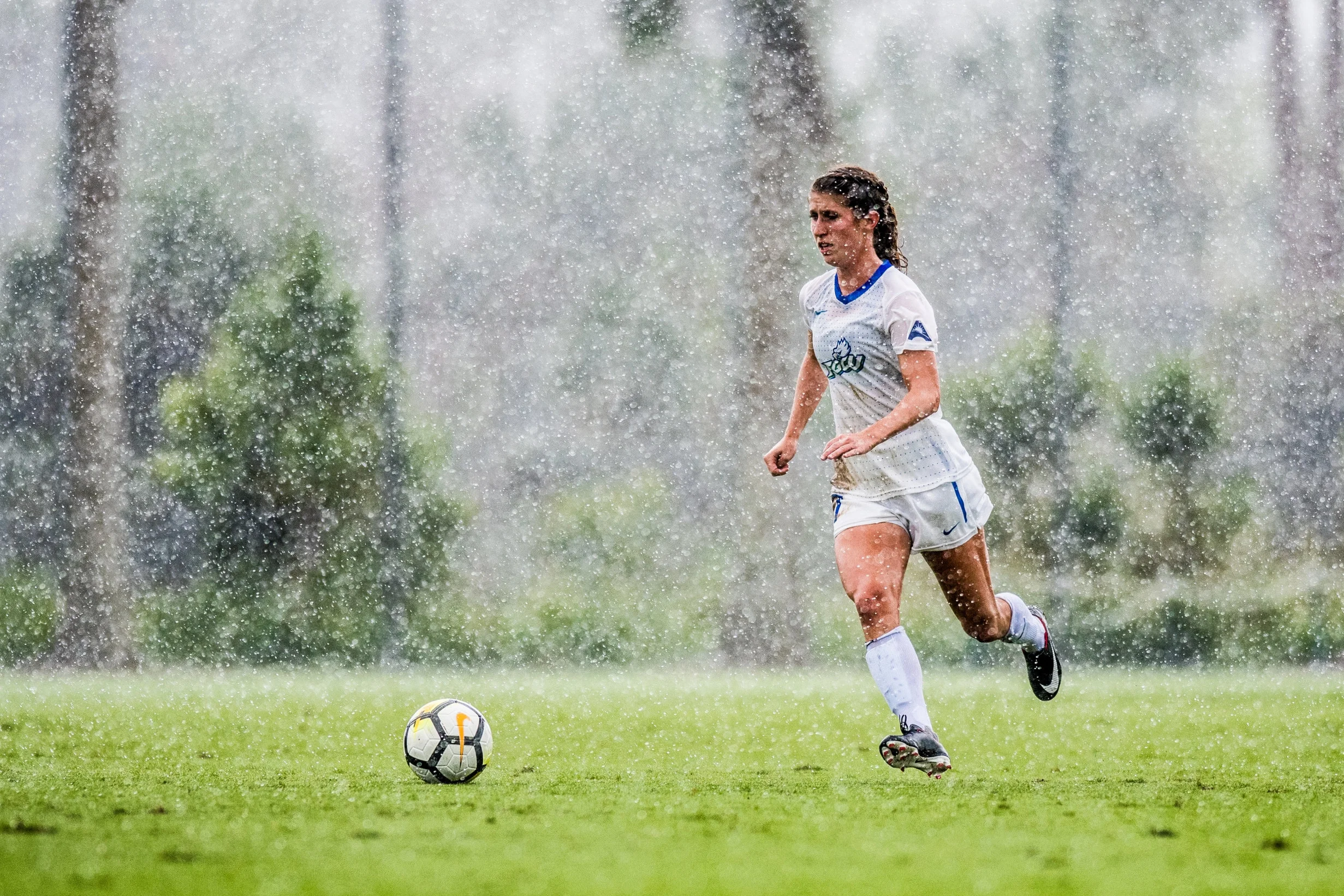 Byoung.WsocVKennesaw009171001.jpg