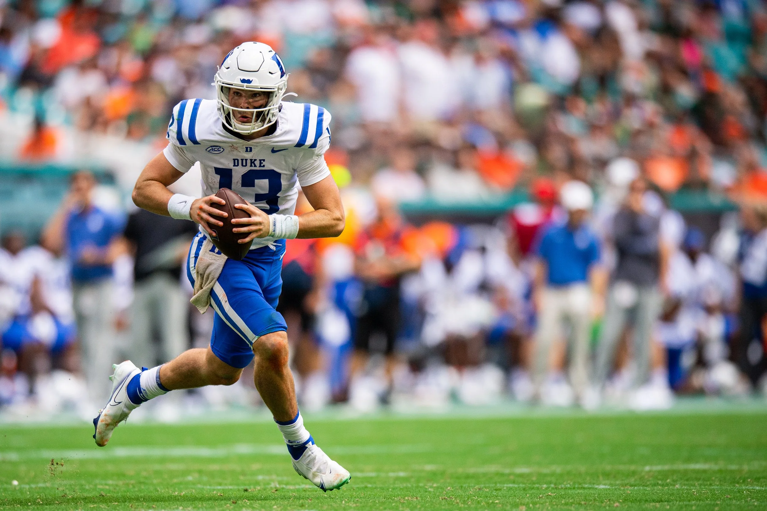 BYP|MiamiFB|vsDuke|20221022_BY1_2208.jpg