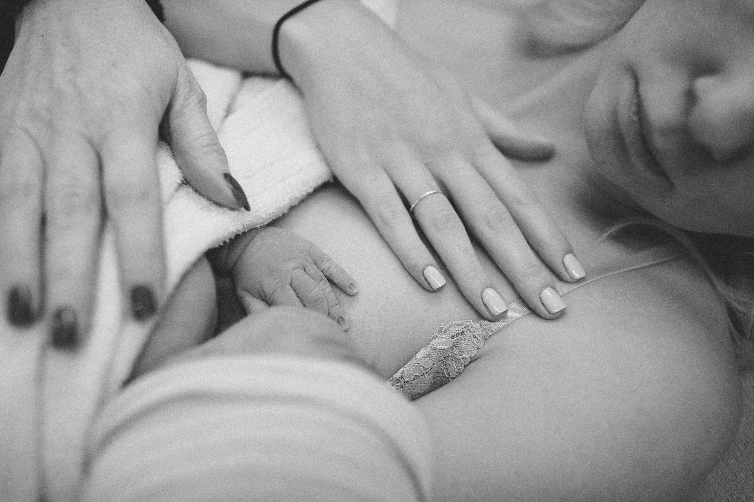 Olive_Rose_Birth_0025.jpg