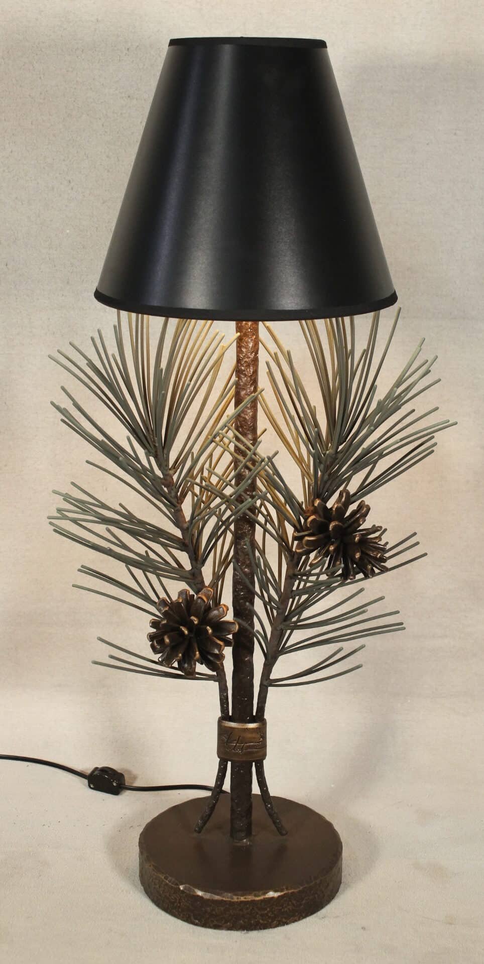 Pine-Lamp-II-e1575563320277.jpg