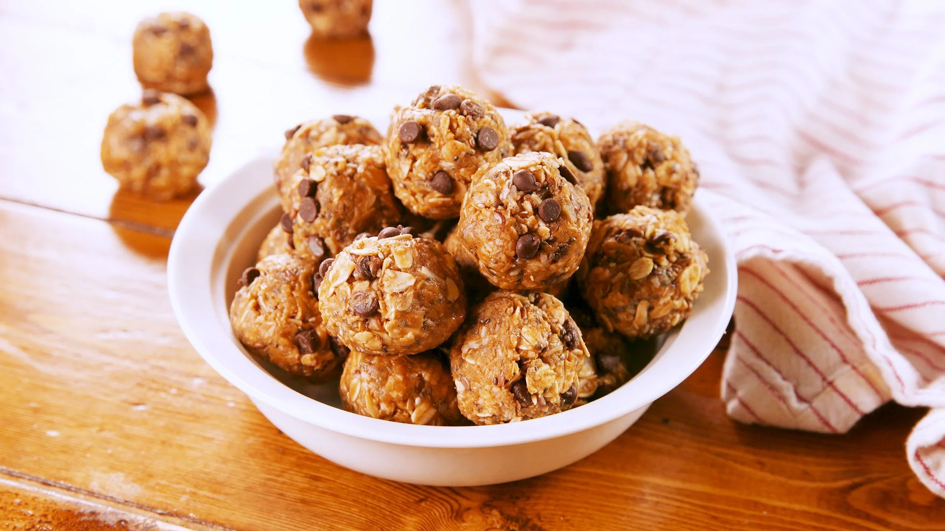delish-protein-balls-.jpg