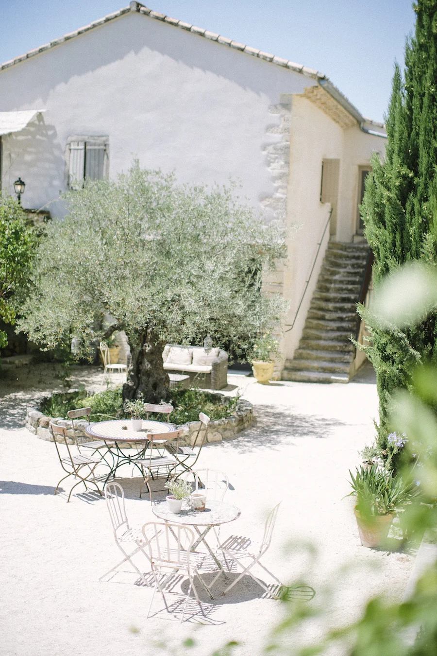 saya-photography-rustic-french-wedding-provence-domaines-de-patras-25.jpg