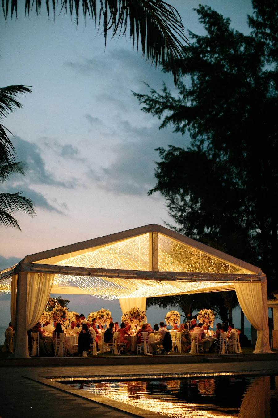 saya-photography-blush-wedding-romantic-sophisticated-beach-villa-satis-phuket-168.jpg