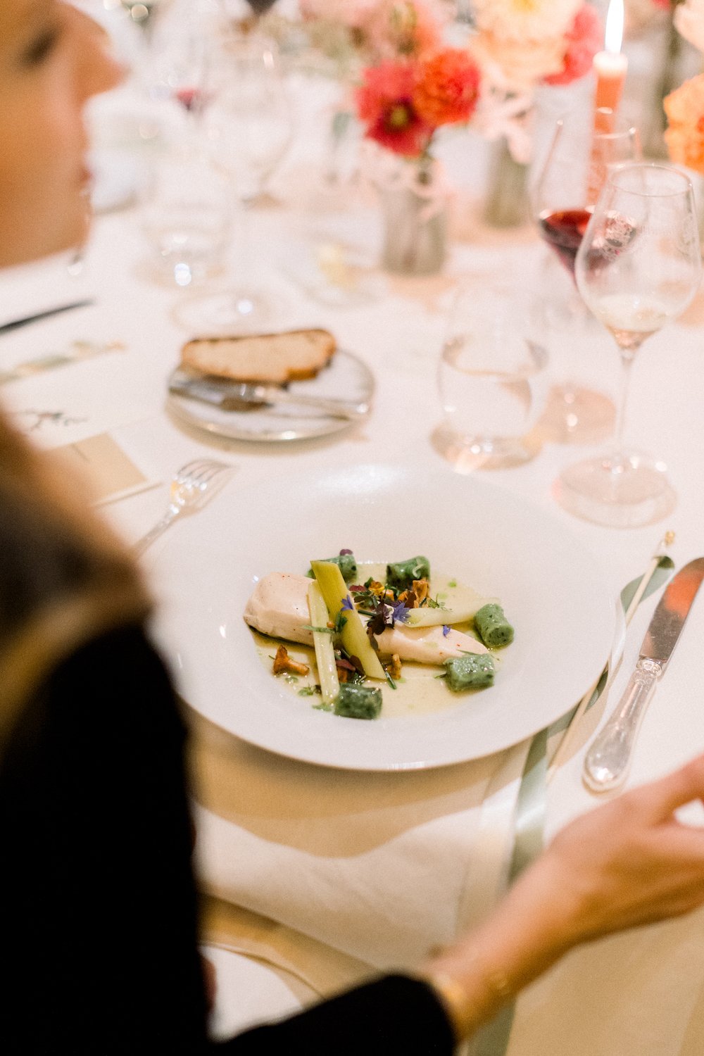 Saya_Photography_Wedding_Emily_JB_Le_Bristol_Paris_33.jpg