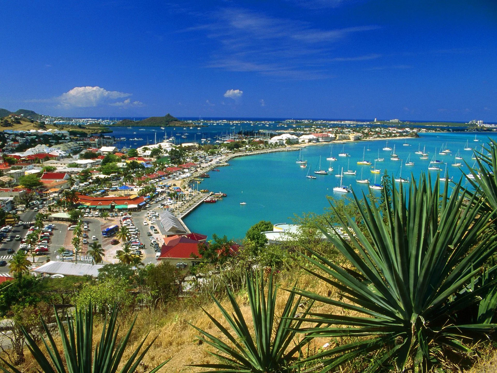 Saint-Martin is nominated for the 22nd World Travel Awards