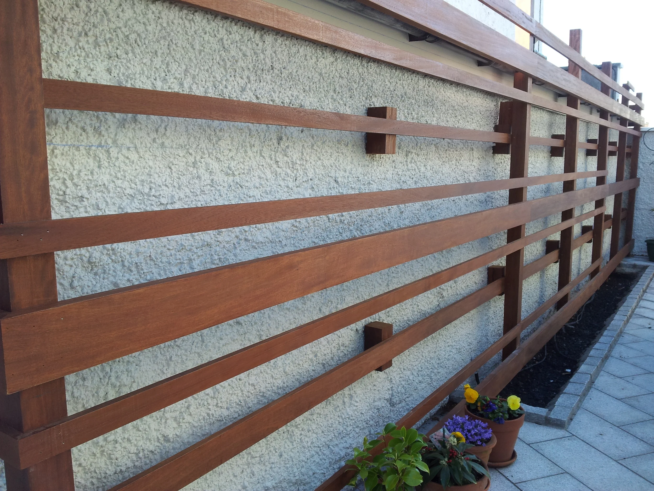 garden trellis.jpg