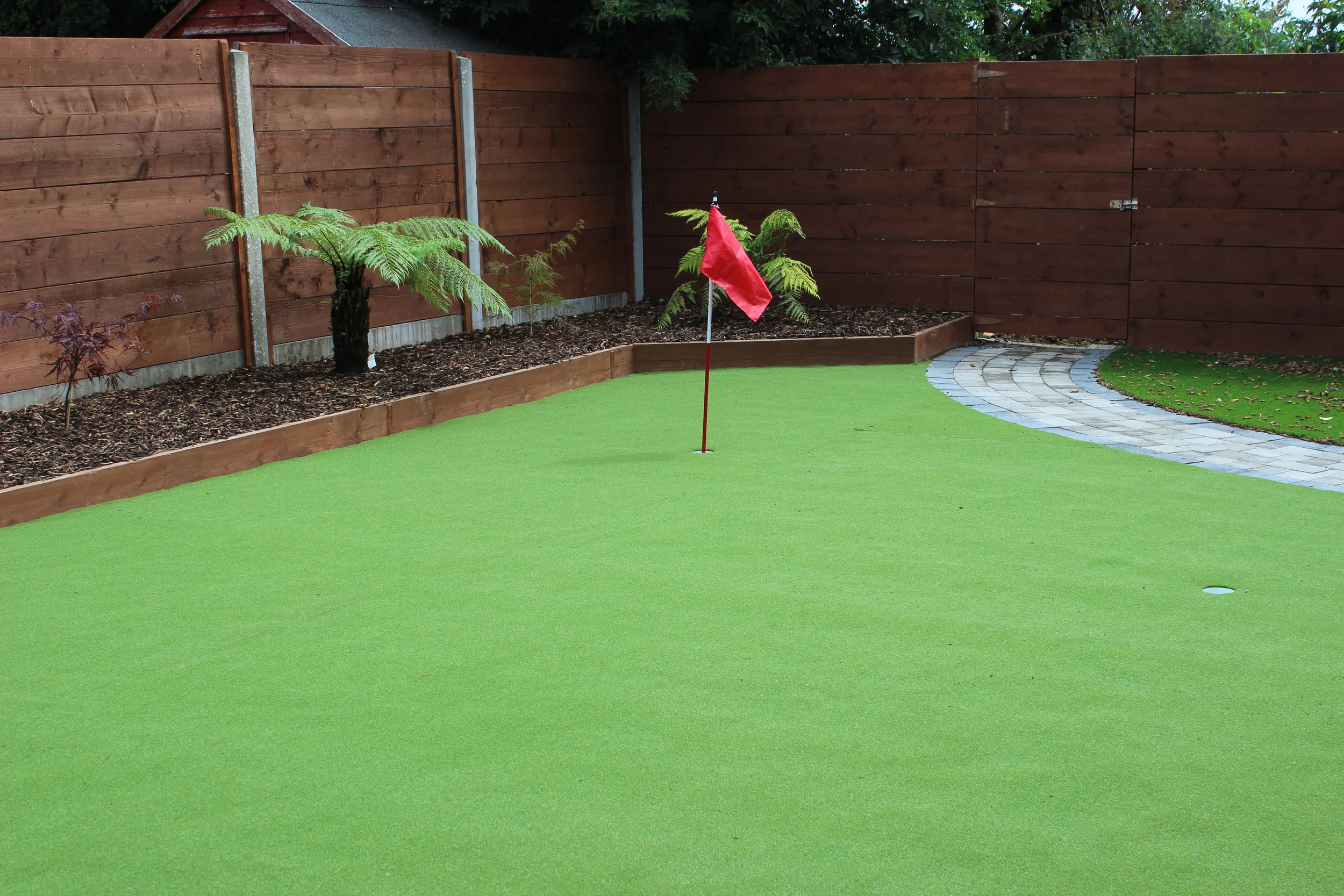 Synthetic Golf Green