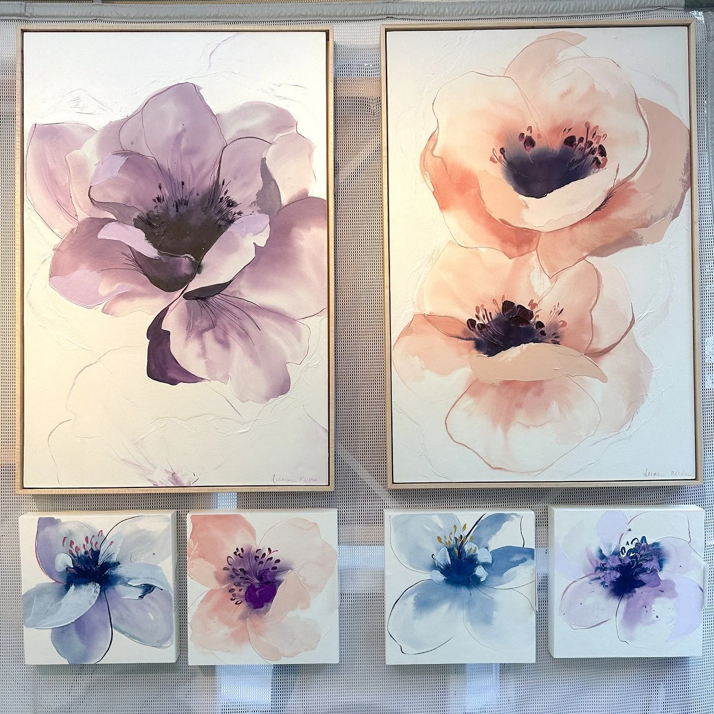 New florals making their debut this weekend at @stjamescourtartshow in Louisville, KY alongside my abstracts and a few little wildflower landscapes! Booth 212 in the St James Court section. Come out and see us if you&rsquo;re nearby- the weather is p