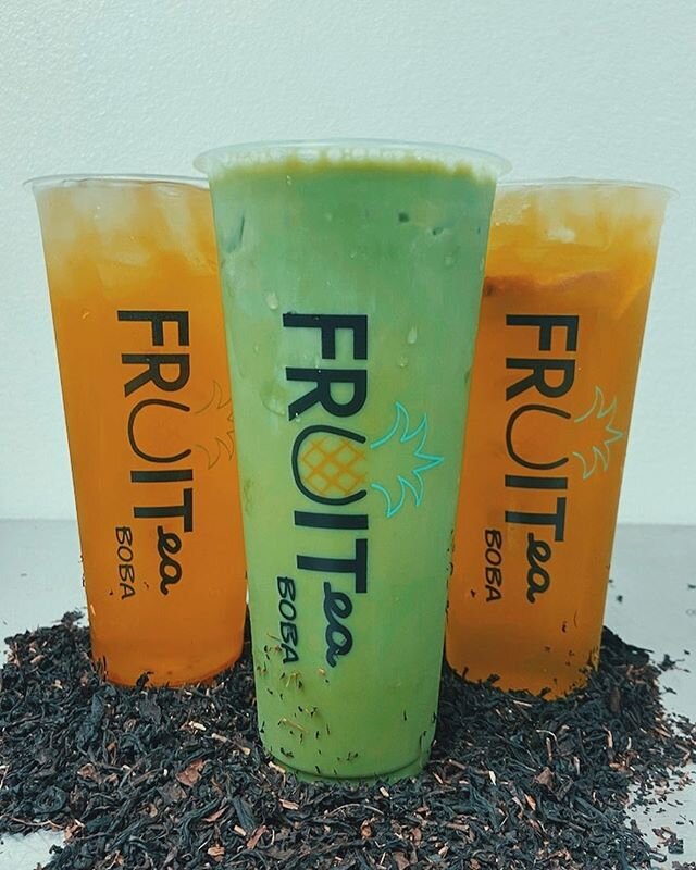 happy earth day from the fruitea team!! in honor of celebrating the beautiful planet we live on, its going to be 50% off the GREEN THAI TEA, KIWI LYCHEE, &amp; KIWI LEMON 💚🤍 &bull;
&bull;
&bull;
&bull;
#earthday #environment #boba #sale #bubbletea 