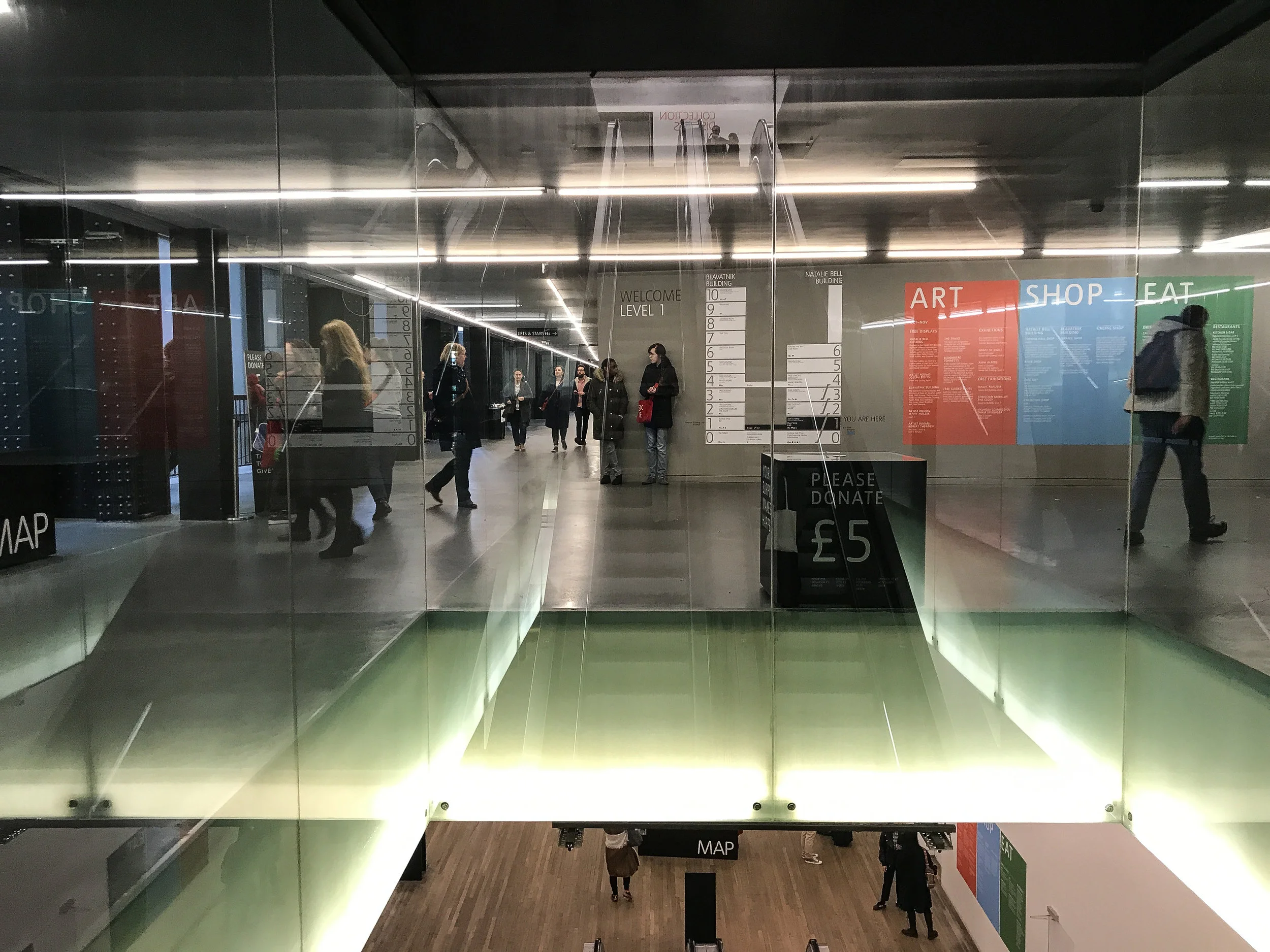 TATE MODERN - LONDON
